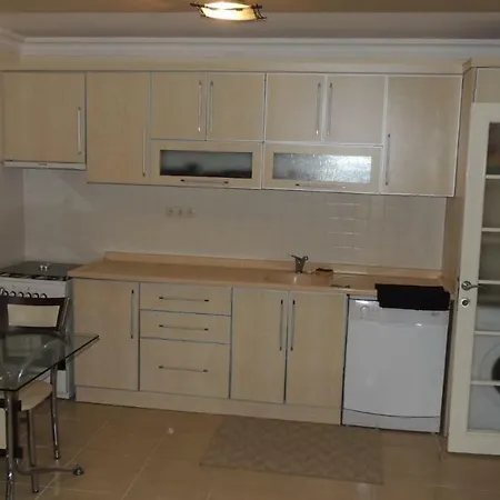 Big 1 Bed Apt, 2 And 2 Persons, Hs Didim